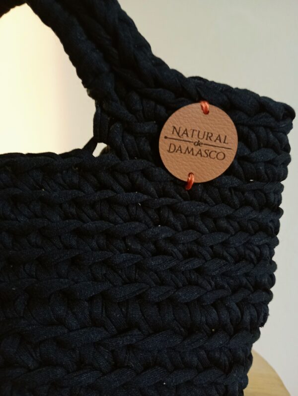 Bolsa cesto de mão pequena - cor preto - Image 4