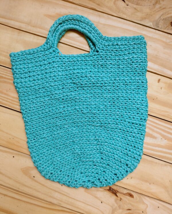 Bolsa Lua Crescente na cor azul claro - Image 6
