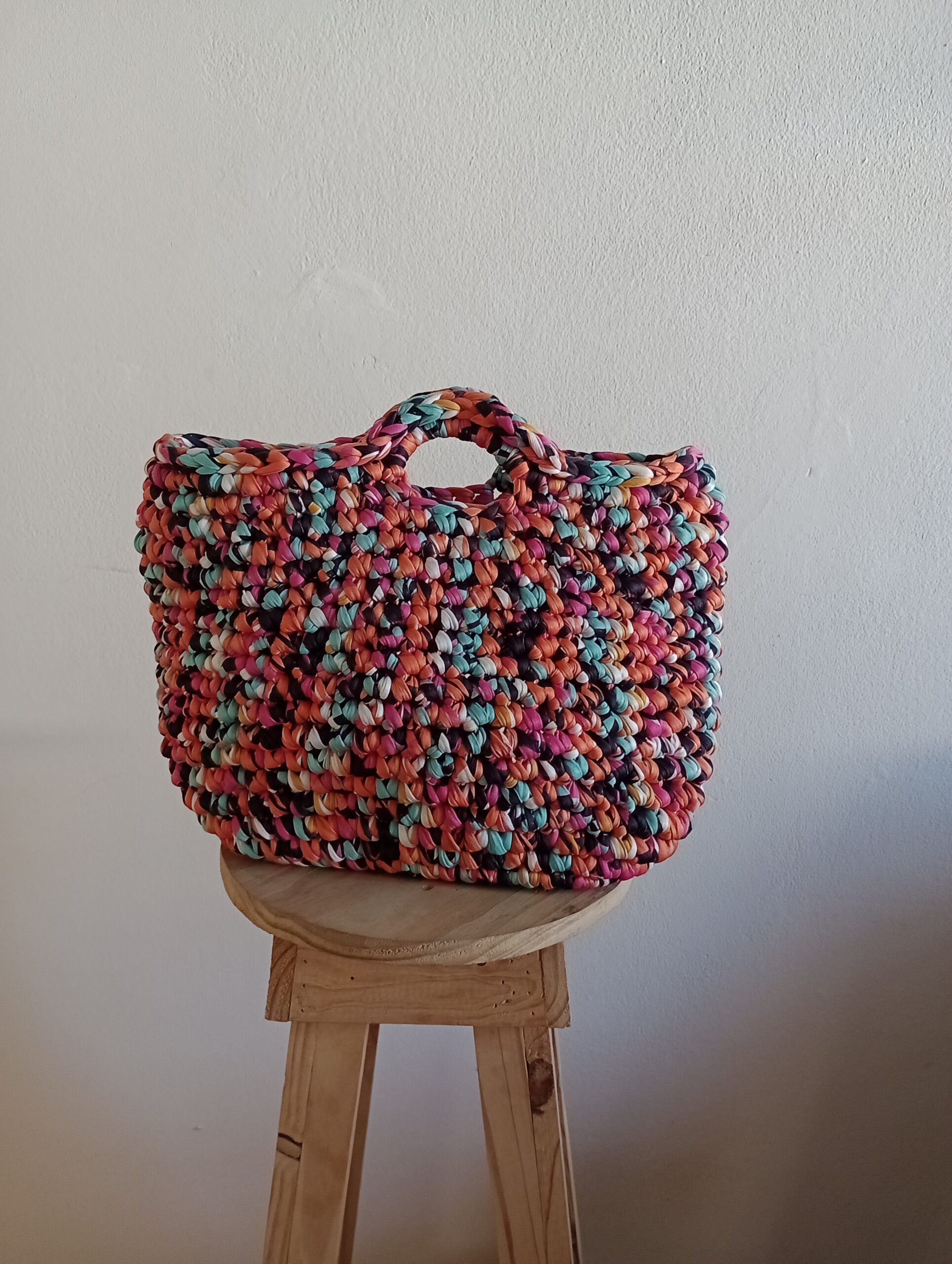 Bolsa La Loba explosão de cores