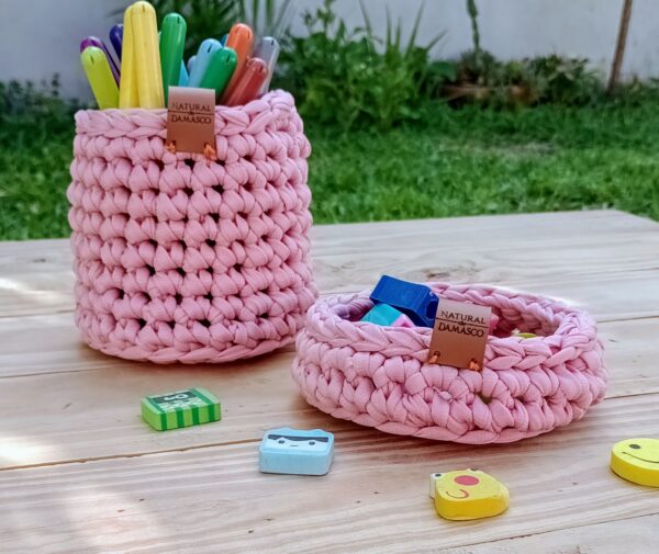 Porta-Lápis de Crochê com Fio de Malha - Natural de Damasco - Image 2