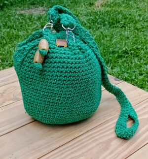 Bolsa Tira-Colo de Crochê Modelo Saquinho - Natural de Damasco